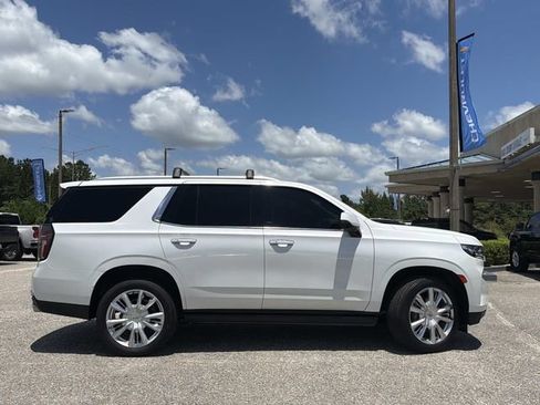 Used 2023 Chevrolet Tahoe High Country w/ Premium Package 2 RWD image 5