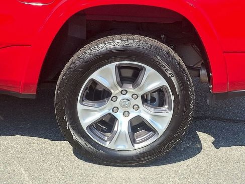 Used 2022 RAM 1500 Laramie image 8