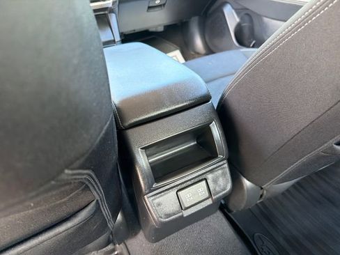 Used 2019 Subaru Legacy 2.5i Premium AWD/4WD image 27
