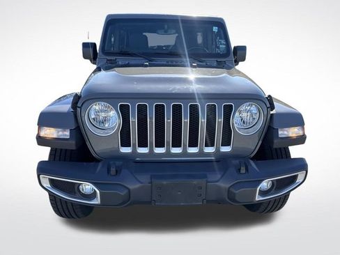 Used 2021 Jeep Wrangler Unlimited Sahara w/ Uconnect 4C Nav & Sound Group image 9