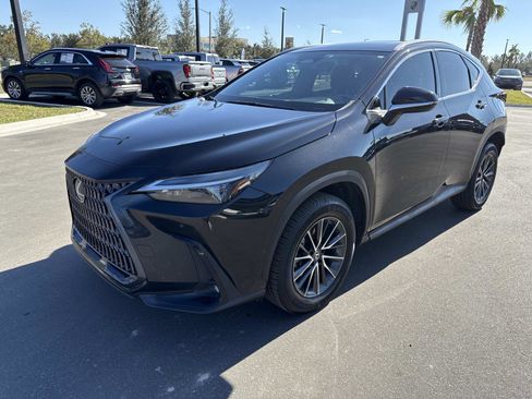 Used 2022 Lexus NX 350 AWD w/ Premium Package image 7