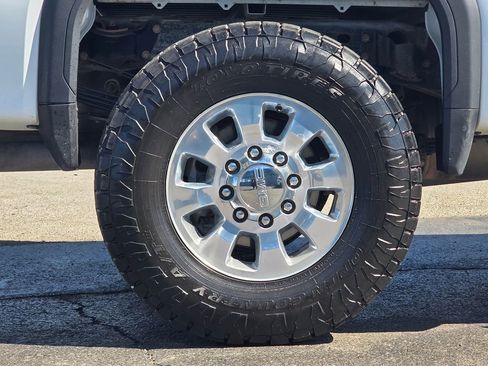 Used 2020 GMC Sierra 3500 4x4 Crew Cab w/ Convenience Package image 10