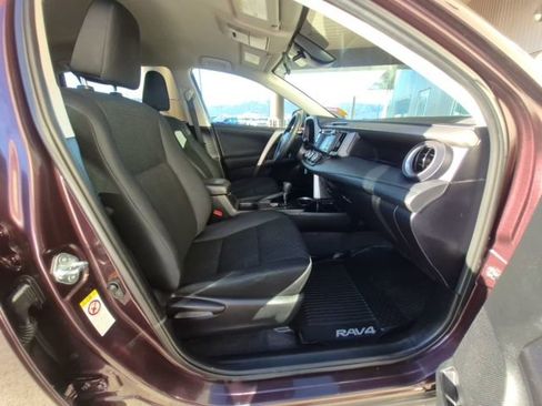 Used 2017 Toyota RAV4 LE image 16