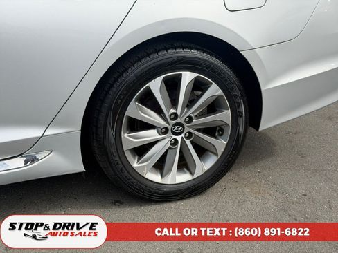 Used 2016 Hyundai Sonata Sport FWD image 9