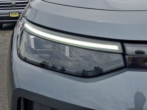 Used 2024 Volkswagen Atlas Cross Sport SEL R-Line AWD/4WD image 9