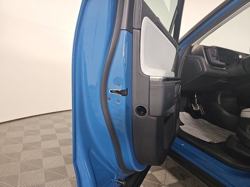 Used 2023 Rivian R1T Adventure image 29