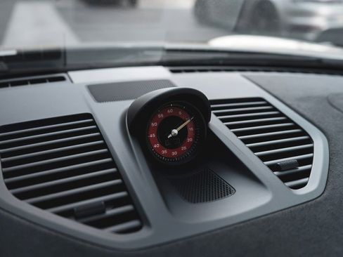 Used 2024 Porsche 911 GT3 RS w/ Weissach Package image 25