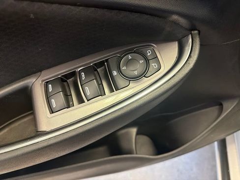 Used 2019 Chevrolet Malibu LT FWD image 21