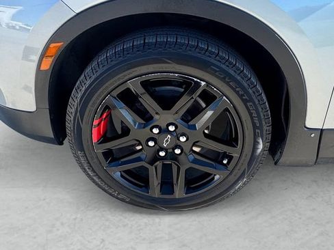 Used 2024 Chevrolet Blazer LT w/ Redline Edition FWD image 23