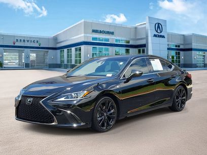 Used 2022 Lexus ES 350 F Sport w/ Accessory Package 2