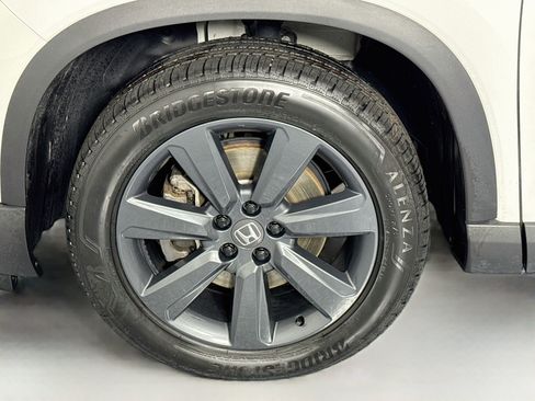 Certified 2023 Honda Pilot Sport image 30