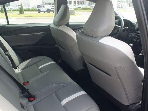 Used 2026 Toyota Camry SE FWD image 21