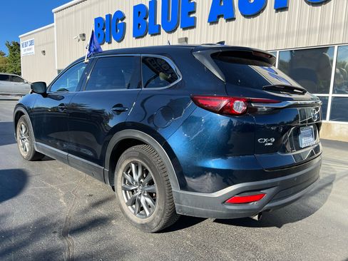 Used 2020 MAZDA CX-9 Touring w/ Touring Premium Package image 3