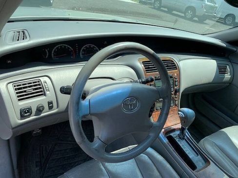 Used 2002 Toyota Avalon XL FWD image 16