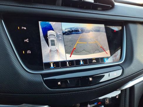 Used 2021 Cadillac XT5 Premium Luxury image 31