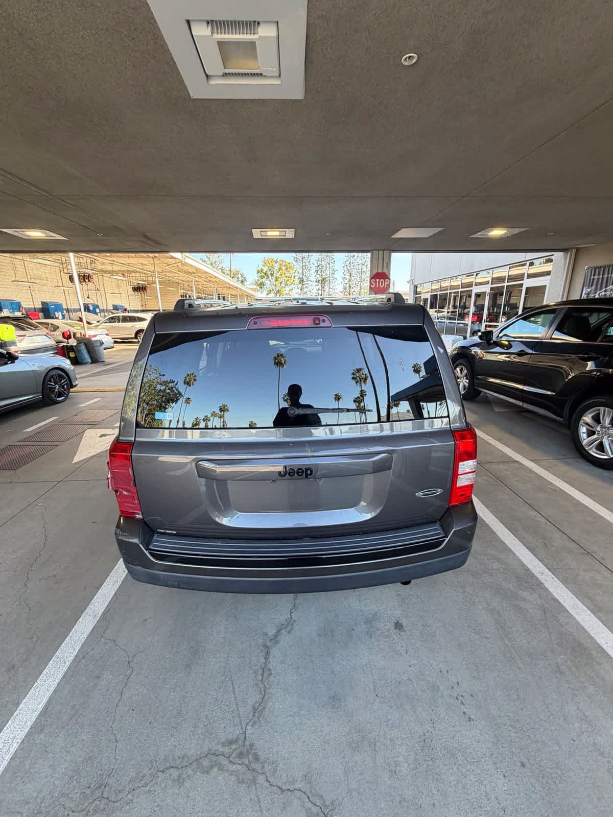 Used 2015 Jeep Patriot Sport w/ Power Value Group FWD image 7