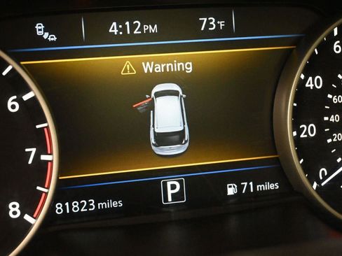 Used 2017 Nissan Murano Platinum w/ Platinum Technology Package AWD/4WD image 3