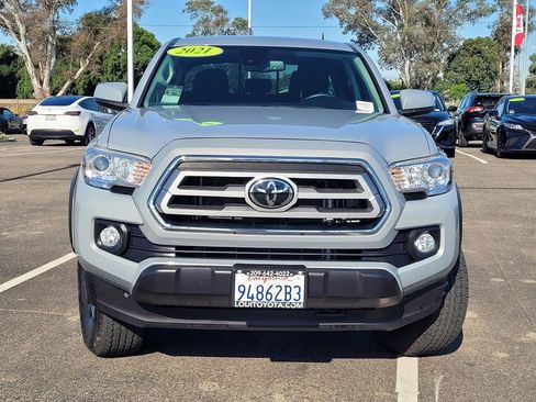 Used 2021 Toyota Tacoma SR5 w/ Trail Edition AWD/4WD image 2