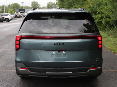 New 2027 Kia Carnival SX FWD image 6