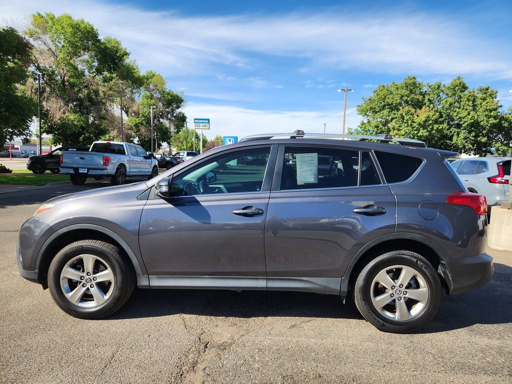 Used 2015 Toyota RAV4 XLE FWD image 8