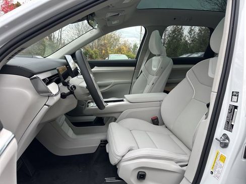 New 2025 Volvo EX90 Ultra image 13