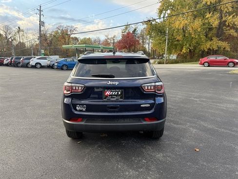 Used 2019 Jeep Compass Latitude w/ Popular Equipment Group image 9