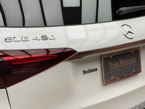 New 2026 Mercedes-Benz GLE 450 4MATIC image 5