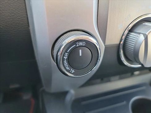 Used 2014 Toyota Tundra SR5 image 23