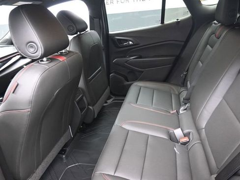 New 2026 Chevrolet Trax RS w/ Driver Confidence Package image 9