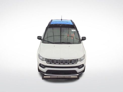 Used 2025 Jeep Compass Limited AWD/4WD image 14