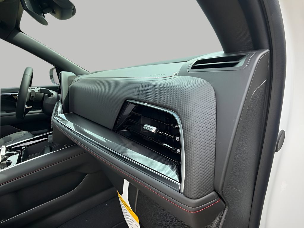 New 2026 Chevrolet Tahoe RST AWD/4WD image 14