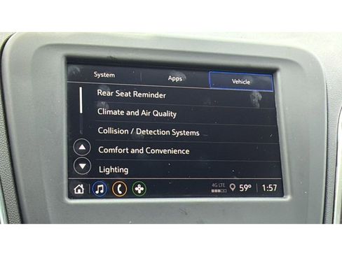 Used 2024 Chevrolet Equinox LT FWD image 22