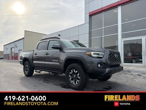 Certified 2023 Toyota Tacoma TRD Off-Road image 1