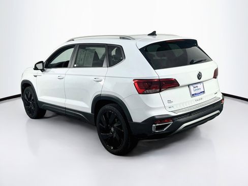 Used 2024 Volkswagen Taos SEL AWD/4WD image 7