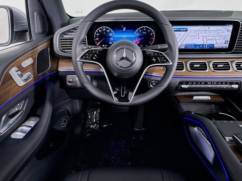 New 2026 Mercedes-Benz GLE 350 4MATIC image 4