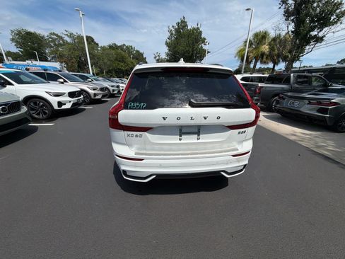Used 2024 Volvo XC60 B5 Core w/ Protection Package Premier AWD/4WD image 13