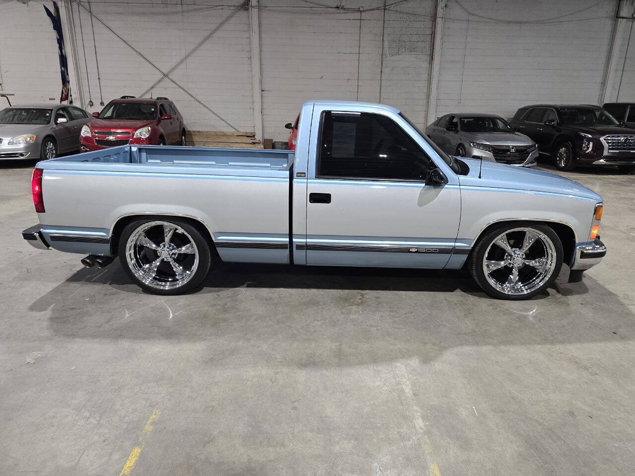 Used 1989 Chevrolet Silverado 1500 2WD Regular Cab image 18