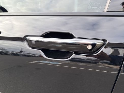 Used 2021 Jeep Grand Cherokee L Overland w/ Luxury Tech Group IV image 14