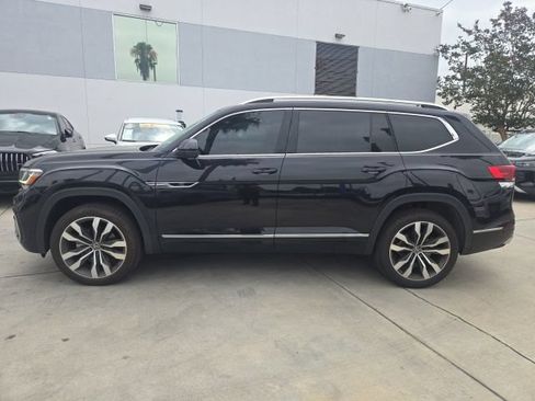 Used 2023 Volkswagen Atlas SEL Premium AWD/4WD image 4