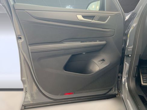 New 2026 Volkswagen Atlas Cross Sport SEL R-Line image 21