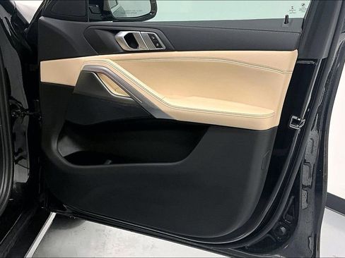 Used 2022 BMW X6 xDrive40i image 19