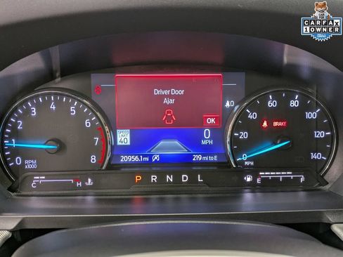 Used 2023 Ford Explorer XLT w/ Equipment Group 202A AWD/4WD image 16