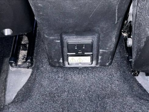 Used 2016 Jeep Renegade Trailhawk AWD/4WD image 26