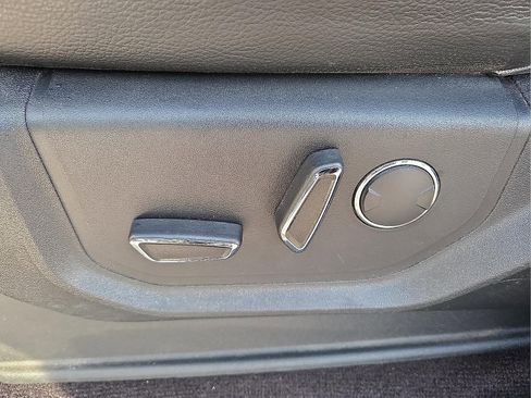 Used 2017 Ford F150 Lariat w/ Trailer Tow Package image 15