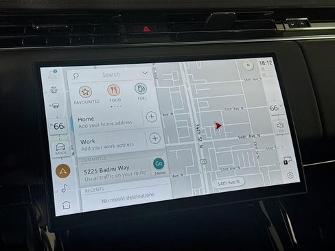 Used 2024 Land Rover Range Rover Sport SE image 16