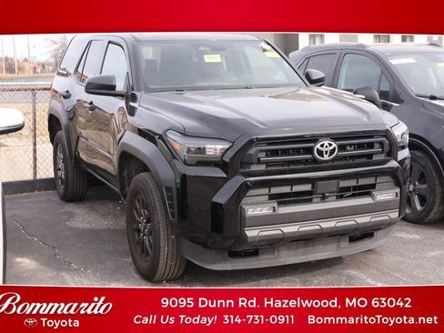 Used 2025 Toyota 4Runner SR5 image 1