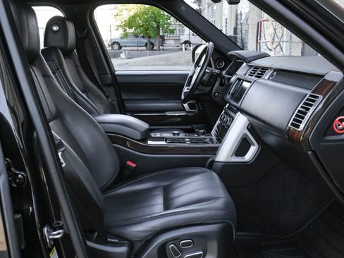 Used 2013 Land Rover Range Rover Supercharged image 33