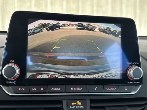 Used 2024 Nissan Altima 2.5 SR image 26