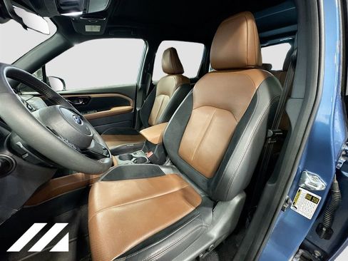 Used 2025 Subaru Forester Touring AWD/4WD image 23