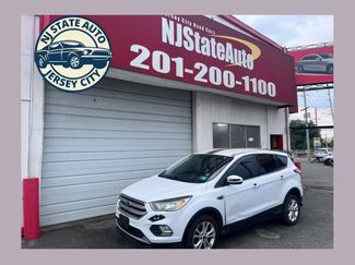 Used 2017 Ford Escape SE AWD/4WD video 1